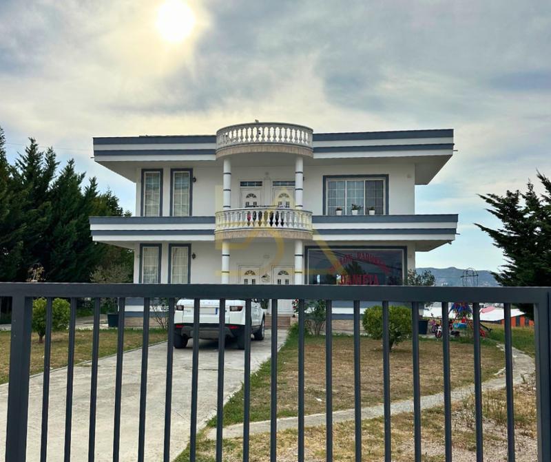 Vilë në shitje në Kashari, Tiranë, 280 m². Foto 4 nga 4