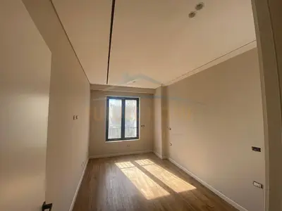 Apartament 2+1 në shitje në Rruga Karl Gega, Tiranë, 100 m². Foto 2 nga 6