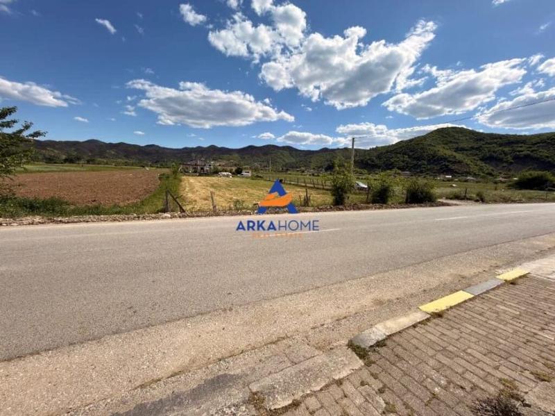 Land for sale in Fortuzaj, Tirana, 1,558 m²