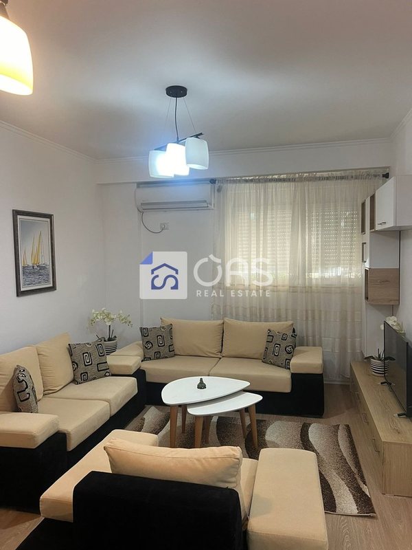 Apartament 3+1 me qera në Kodra e Diellit, Tiranë, 120 m²