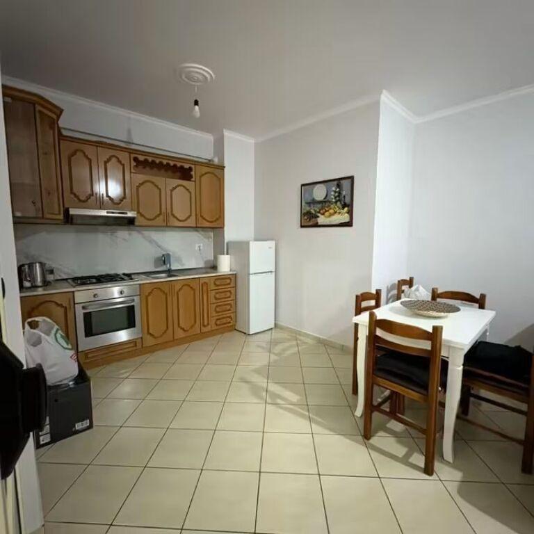 Apartament 1+1 në shitje në Rr. Transballkanike, Vlorë, 75 m². Foto 6 nga 9