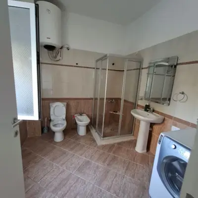 Shtëpi private në shitje në Shkolla Hajdar Dushi, Durrës, 470 m². Foto 7 nga 7