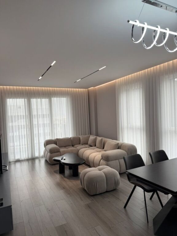 Apartament 2+1 me qera në Don Bosko, Tiranë, 103 m²