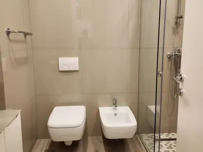 Apartament 1+1 me qera në Rruga e Kavajës, Tiranë, 76 m². Foto 6 nga 6