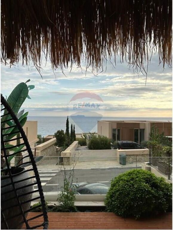 Appartamento in vendita a Palase, Valona, 102 m². Foto 1 di 3