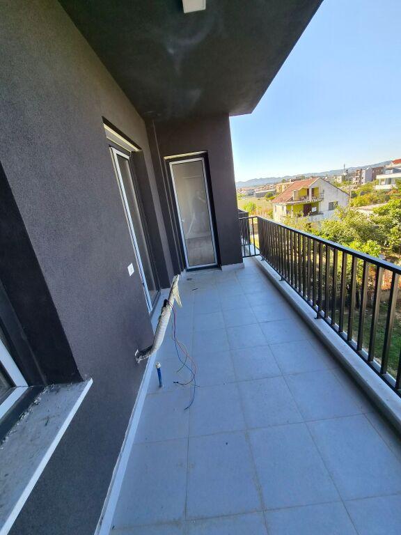 Appartamento 2+1 in vendita a Rruga Paqesori, Kamza, 111 m²