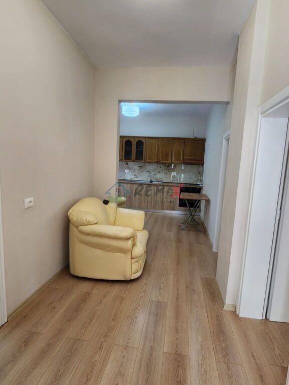Villa 2+1 in affitto a Rruga Vellazerimi, Durazzo, 100 m²