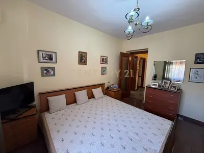 Apartament 2+1 me qera në Rruga Fortuzi, Tiranë, 90 m². Foto 5 nga 7
