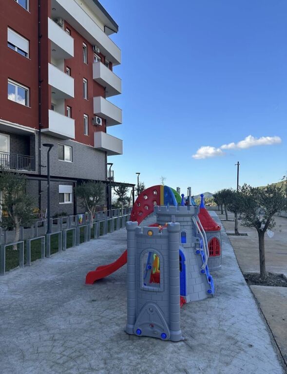 Dupleks në shitje në Fresku, Tiranë, 194 m². Foto 2 nga 3