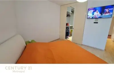 Apartament 2+1 me qera në Rruga Qemal Stafa, Tiranë, 135 m². Foto 9 nga 12