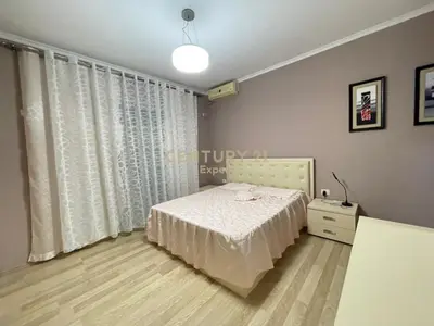 Apartament 2+1 me qera në Rruga e Kavajës, Tiranë, 135 m². Foto 6 nga 9