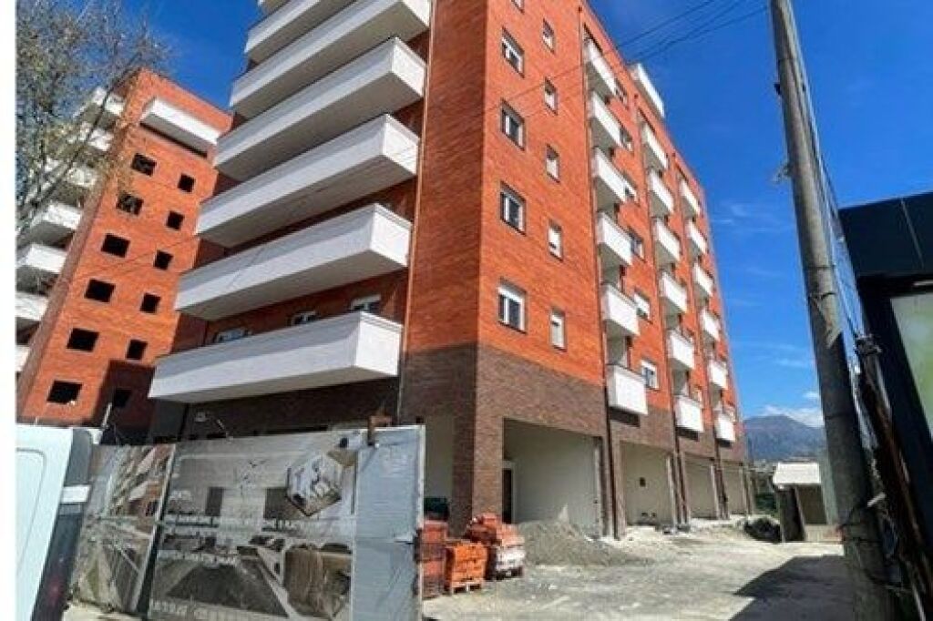 Apartament 2+1 në shitje në Bulevardi Blu, Tiranë, 108 m². Foto 1 nga 3