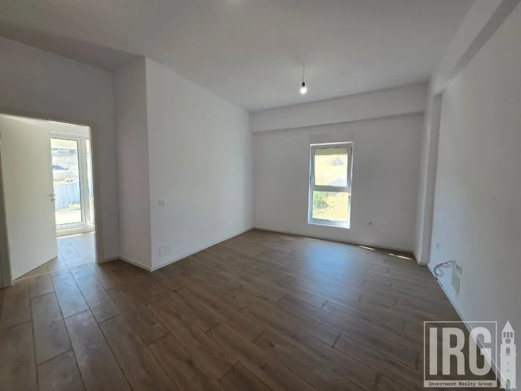 Apartament 2+1 në shitje në Ali Demi, Tiranë, 74 m². Foto 1 nga 3