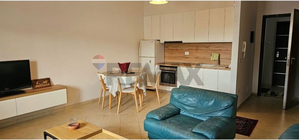 Appartamento in affitto a Parku Zoologjik i Tiranës, Tirana, 72 m². Foto 1 di 3