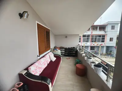 Villa for sale in Rruga e Rrashbullit, Durrës, 437 m². Photo 1 of 10