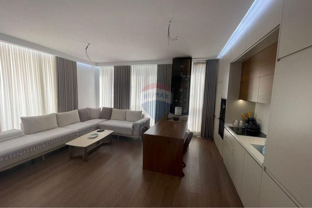 Apartment for sale in Bulevardi i Ri, Tirana, 150 m². Photo 1 of 3
