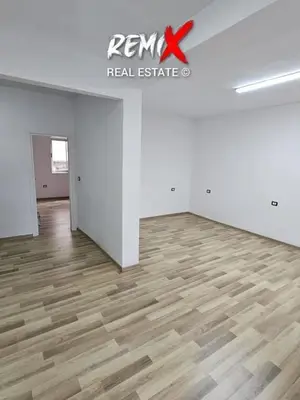 Commercial space for sale in Rruga Mujo Ulqinaku, Durrës, 80 m². Photo 6 of 6