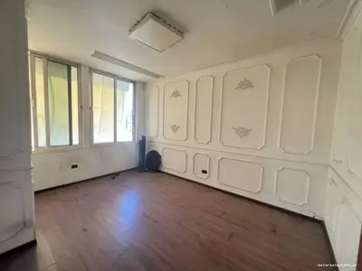 Zyrë me qera në Restorant Durrësi, Tiranë, 250 m². Foto 6 nga 9