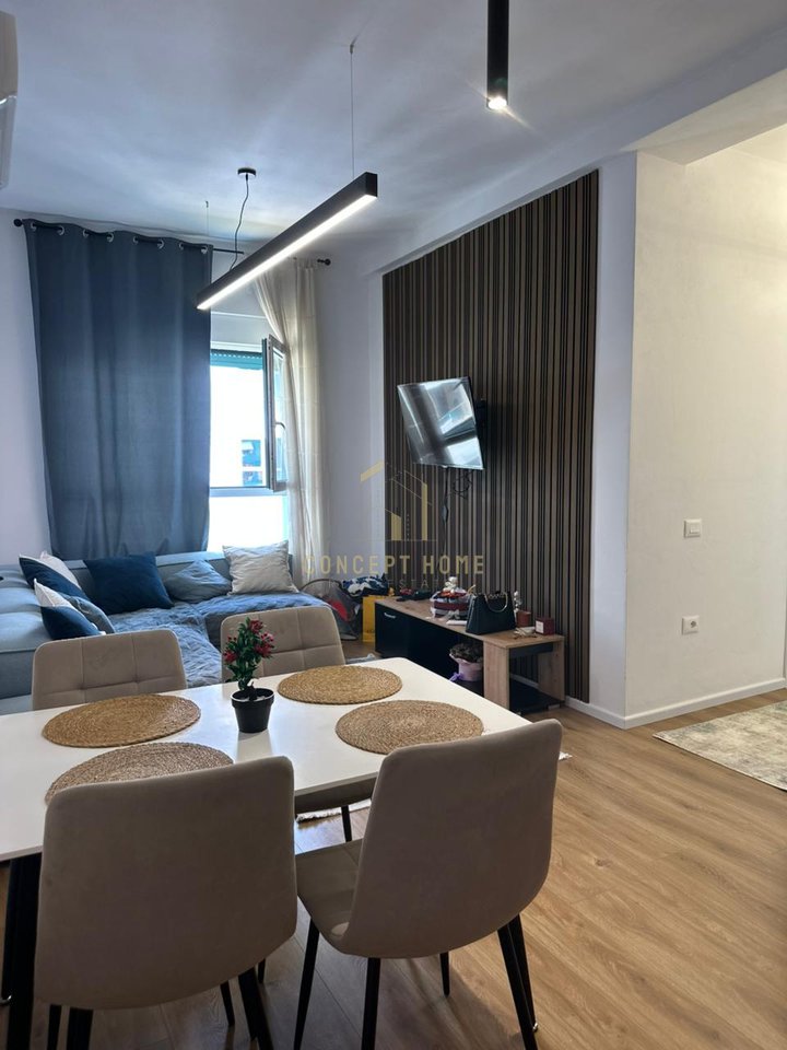 Apartment 2+1 for rent in Kadiu, Tirana, 80 m². Photo 1 of 3