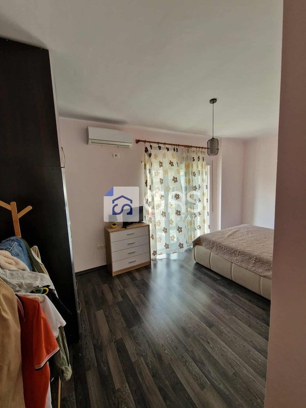 Apartament 2+1 me qera në Fresku, Tiranë, 120 m²