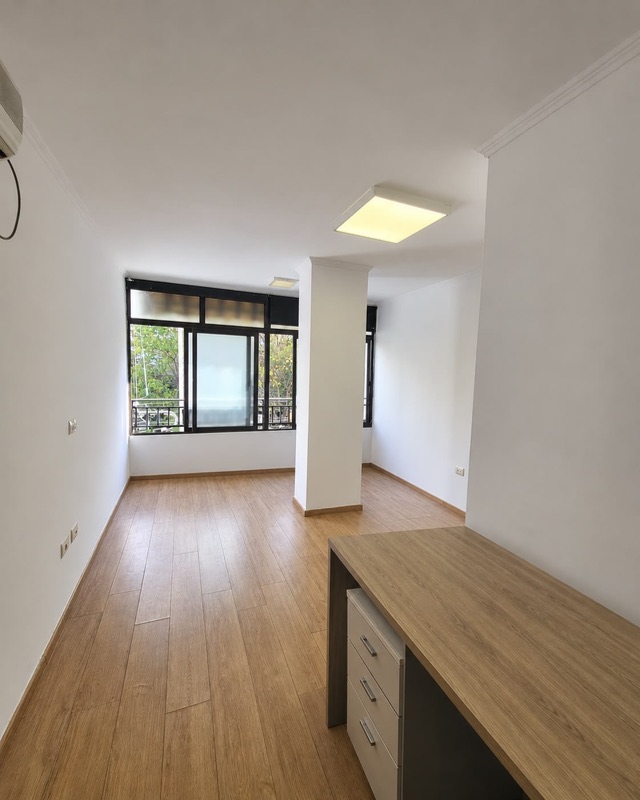 Office for rent in Medar Shtylla, Tirana, 50 m²