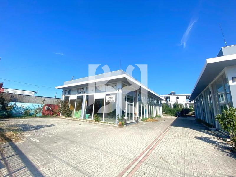 Warehouse for sale in Durres, Durrës, 1,100 m²