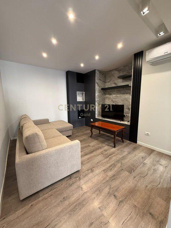 Appartamento 2+1 in affitto a Parku Zoologjik i Tiranës, Tirana, 120 m²