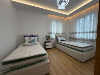 Apartament 2+1 në shitje në Pallati me Shigjeta, Tiranë, 116 m². Foto 5 nga 10