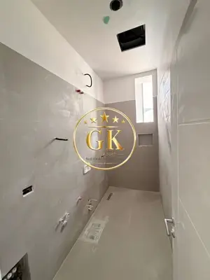 Commercial space for rent in Plazh, Durrës, 100 m². Photo 8 of 9