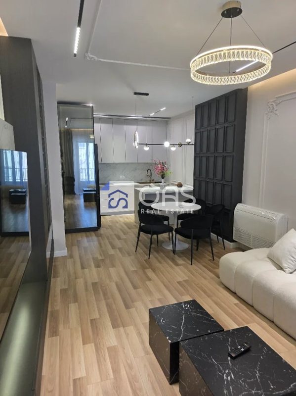 Apartament 2+1 me qera në Astir, Tiranë, 117 m²