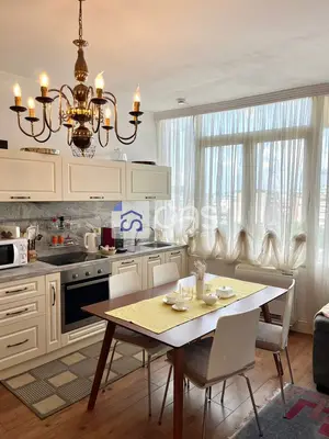 Apartament 1+1 me qera në Myslym Shyri, Tiranë, 75 m². Foto 2 nga 4
