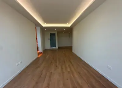 Apartament 3+1 në shitje në Farkë, Tiranë, 188 m². Foto 2 nga 6