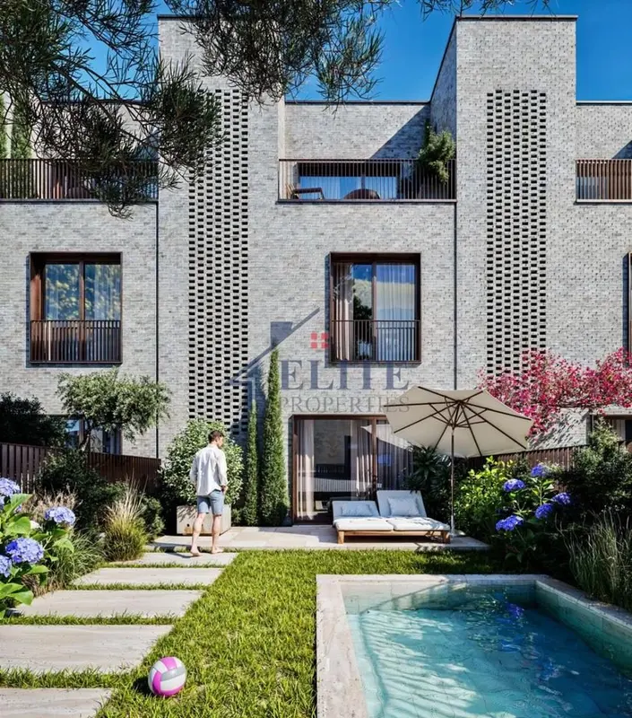 Appartamento 3+1 in vendita a Mjull Bathore, Tirana, 196 m²