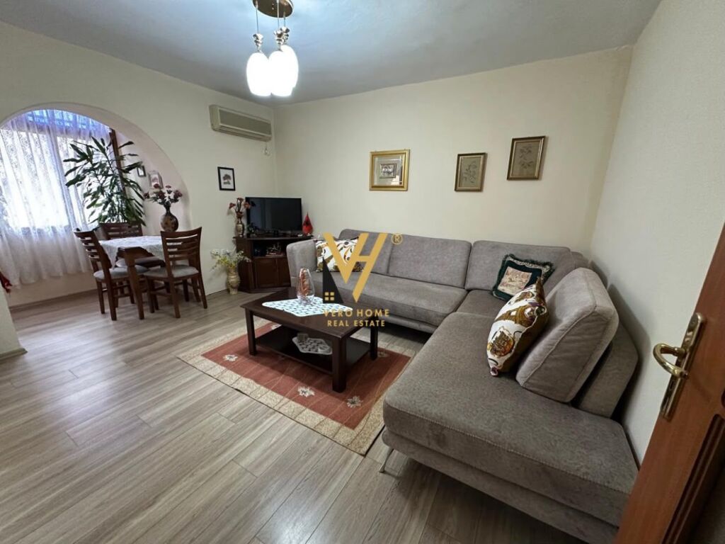 Apartament 1+1 në shitje në Ambasada Amerikane, Tiranë, 53 m². Foto 1 nga 3