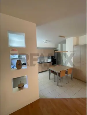 Apartament 2+1 me qera në Liceu Artistik, Tiranë, 118 m². Foto 3 nga 9