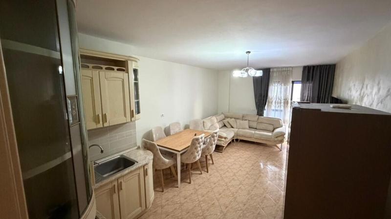 Apartment 2+1 for rent in Ura e Nisharakut, Tirana, 85 m²