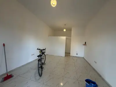 Ambient biznesi me qera në Porti i Durrësit, Durrës, 33 m². Foto 2 nga 6