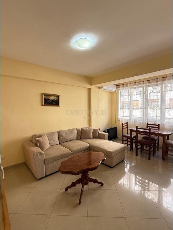 Appartamento 1+1 in vendita a Stacioni i Trenit Durrës, Durazzo, 57 m²