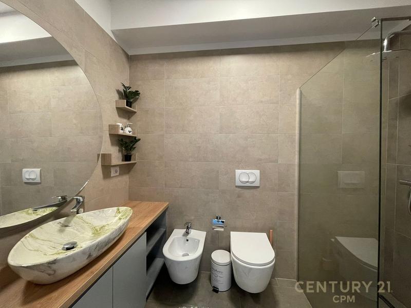 Apartament 2+1 me qera në Kompleksi Quartum, Tiranë, 95 m². Foto 7 nga 7