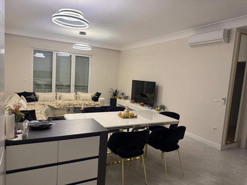 Appartamento 2+1 in vendita a Tirana East Gate, Tirana, 120 m²