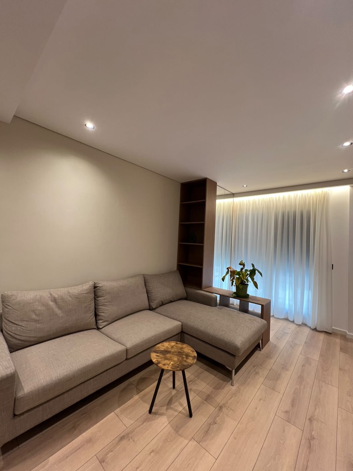 Apartment 1+1 for sale in Liqeni i Thatë, Tirana, 56 m². Photo 1 of 5