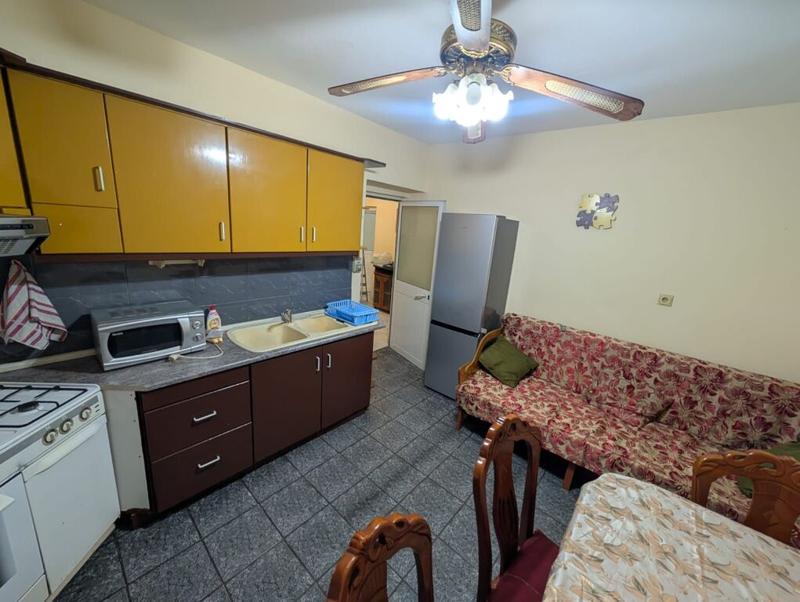 Appartamento 3+1 in affitto a Rruga Ferit Xhajko, Tirana, 89 m²
