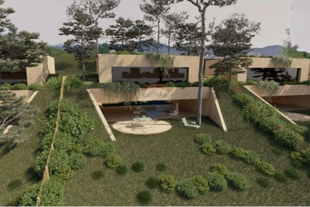 Villa for sale in Liqeni i Tiranës, Tirana, 440 m². Photo 2 of 3