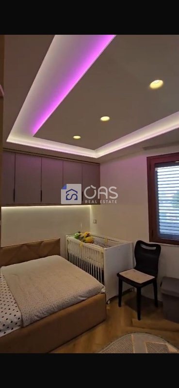 Apartament 3+1 në shitje në Ish Fusha e Aviacionit, Tiranë, 93 m². Foto 3 nga 6