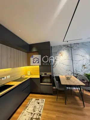 Apartament 1+1 me qera në Jordan Misja, Tiranë, 70 m². Foto 3 nga 5