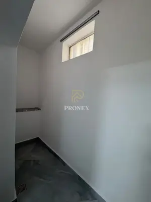 Apartament 1+1 me qera në Bulevardi Zhan D’Ark, Tiranë, 60 m². Foto 7 nga 8