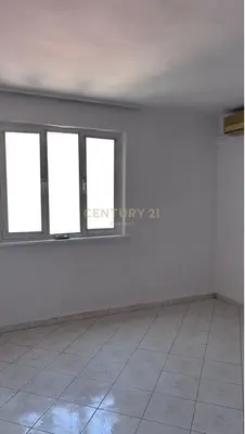 Apartament 1+1 në shitje në Rruga Stavri Themeli, Tiranë, 72 m². Foto 4 nga 4