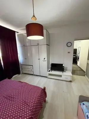 Appartamento 1+1 in affitto a Blloku, Tirana, 60 m². Foto 3 di 6