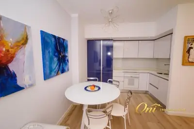 Appartamento 2+1 in affitto a Pazari i Ri, Tirana, 105 m². Foto 3 di 8