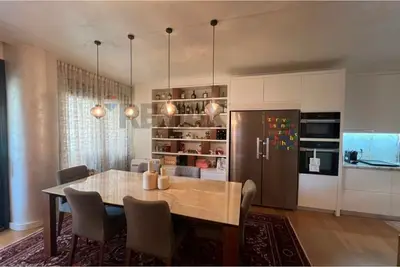 Apartament 2+1 me qera në Libri Universitar, Tiranë, 112 m². Foto 2 nga 3